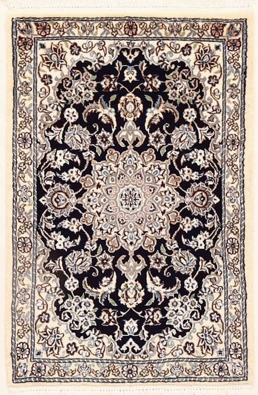 Nain 9 La Carpet  90x60 - Image 1
