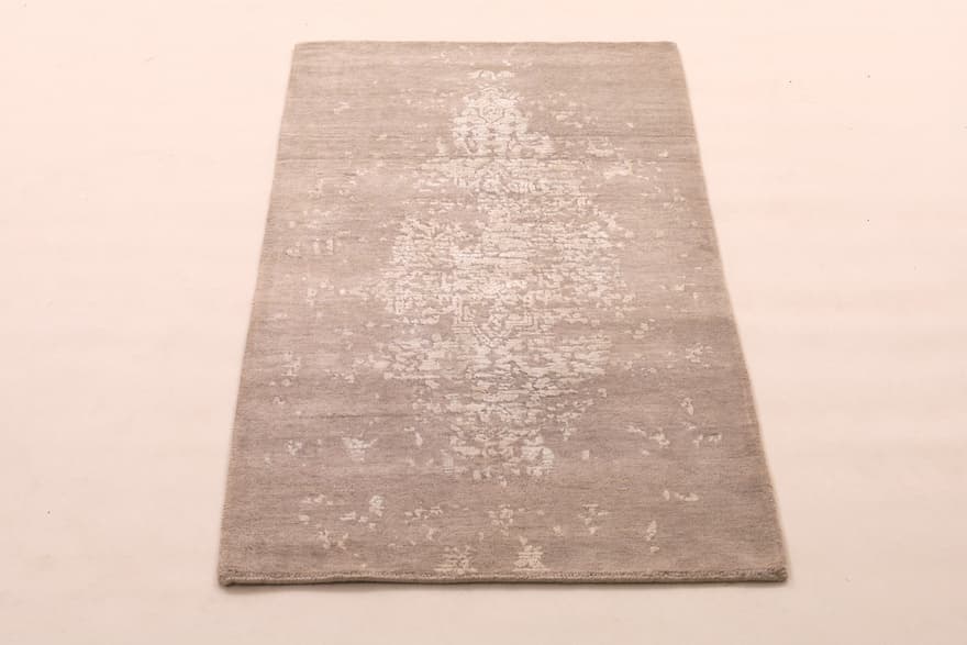 Modern Lotus  138x73_1