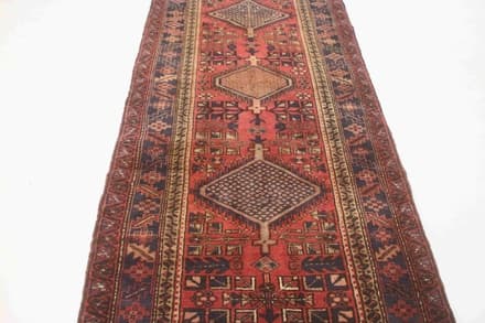 Hamadan Carpet 303x112 - alternate view