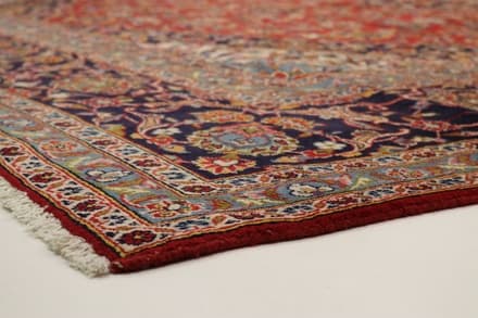 Kashan Carpet 416x300 - alternate view