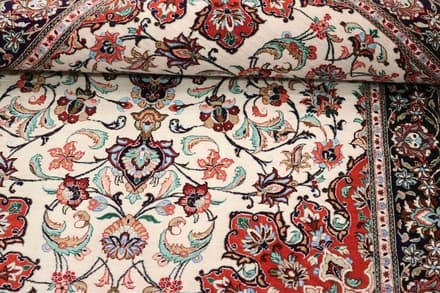 Ghom Silk Carpet 156x102 - alternate view