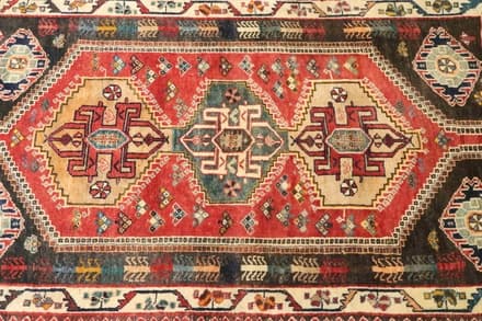 Qashqai Carpet 154x100 - alternate view
