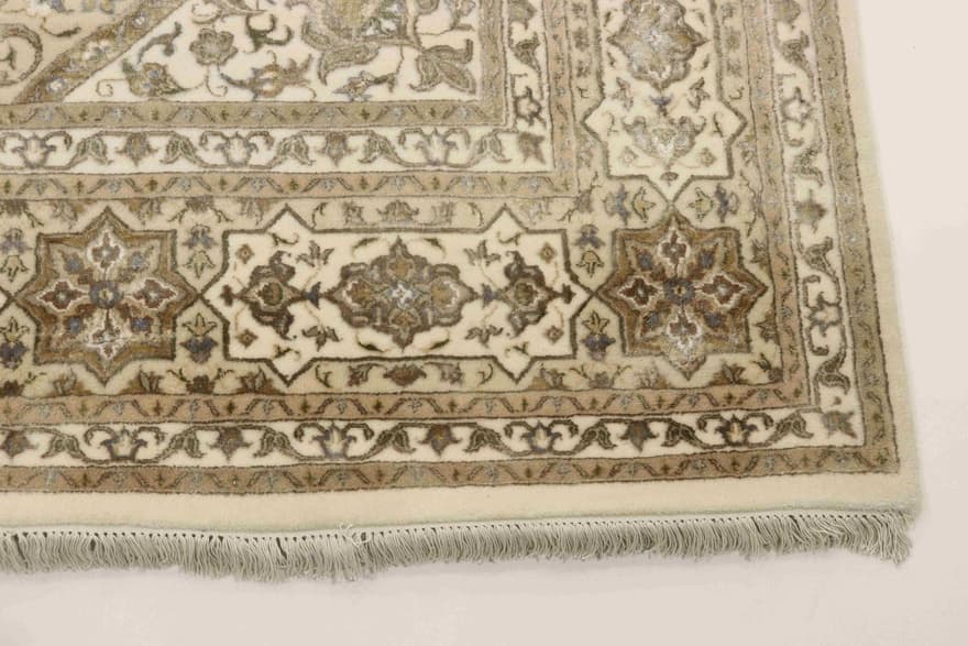 TABRIZ-GUMBAD 371x265_4