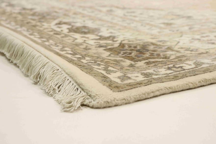 TABRIZ-GUMBAD 371x265_5