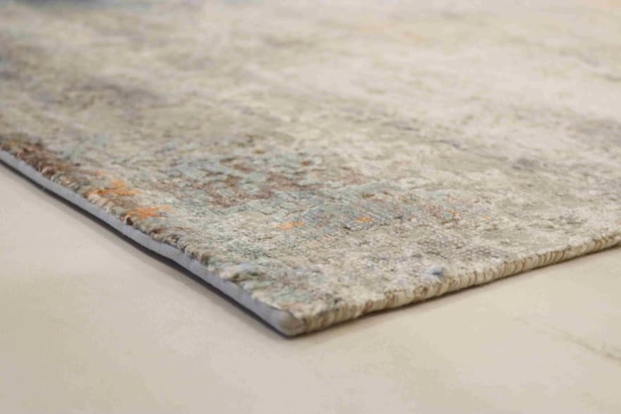 MODERN LOTUS 181x120_2