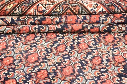 Malayer Antik Carpet 384x200 - alternate view