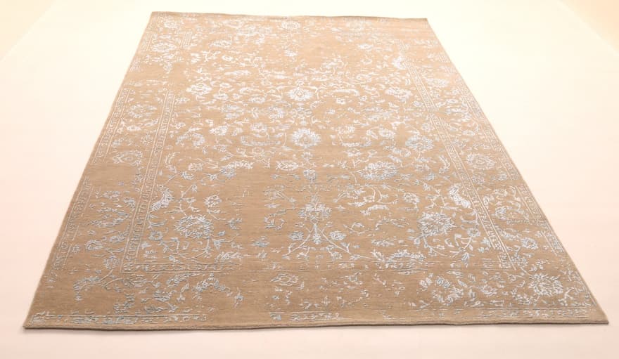 Modern Lotus  301x203_1