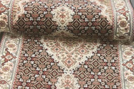 Tabriz Teppich 298x80 - alternate view