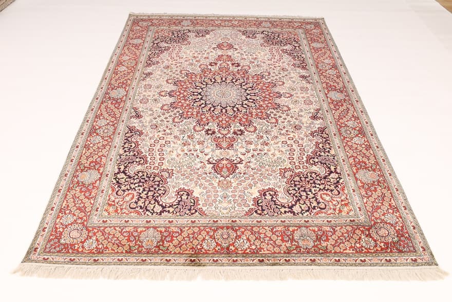 Kashmir SILK Carpet 276x185_4