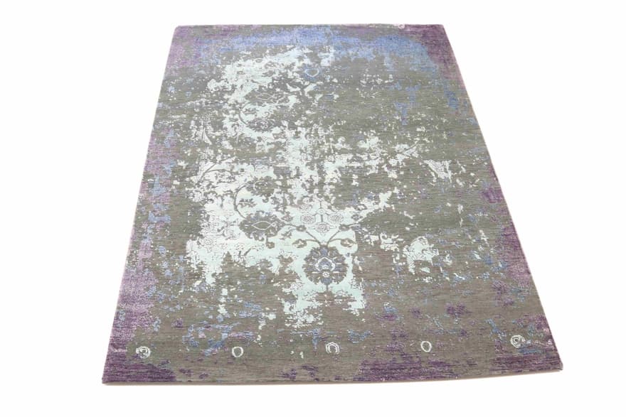 MODERN Lotus 242x172_2