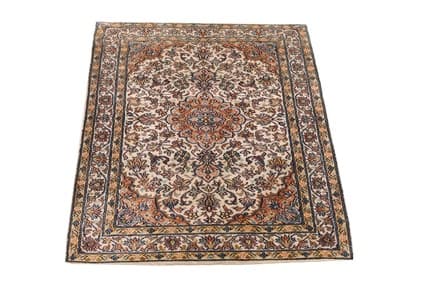 Kashmir Seide Teppich 106x60 - alternate view