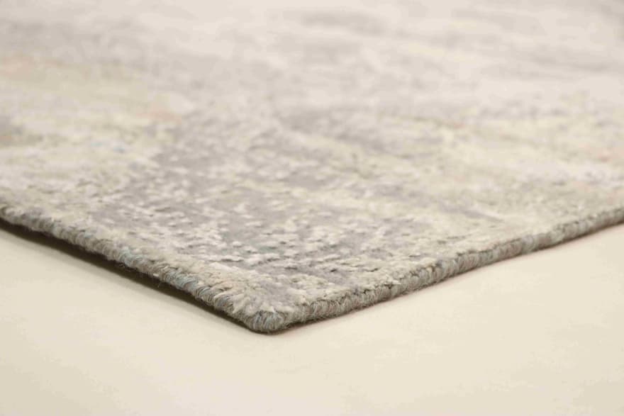 MODERN LOTUS 181x121_3