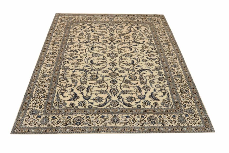 Authentic Nain 9La Persian Rug 293x200 cm_1