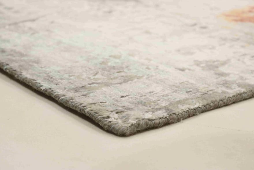 MODERN LOTUS 244x174_2