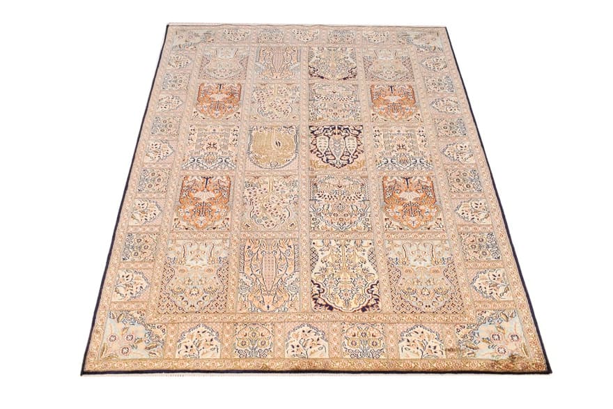 Kahmir Silk Carpet 185x121_4