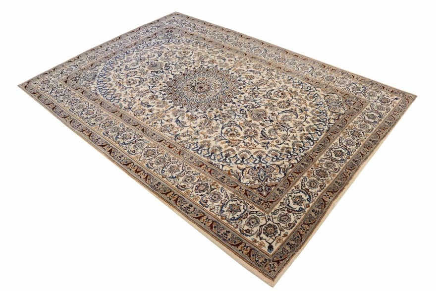 Handgeknüpfter Nain-Perserteppich 343x240 cm_1
