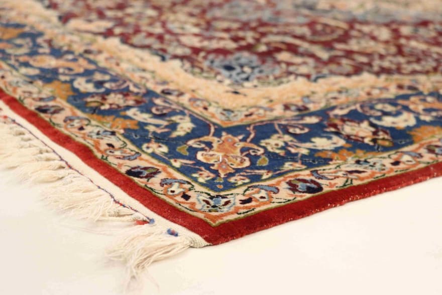 Isfahan Carpet 171x110