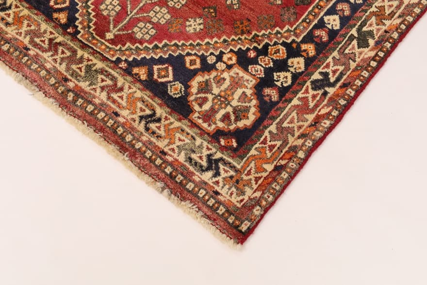 SHIRAZ 163x105
