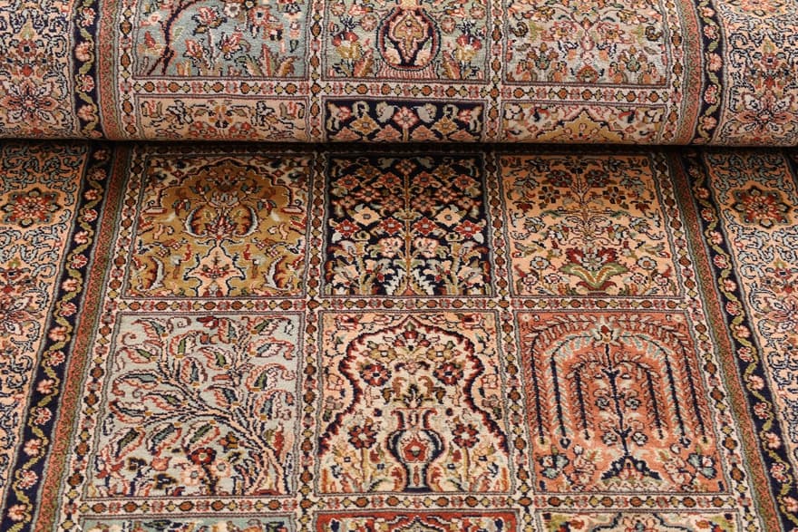 Kashmir SILK Carpet  357x96