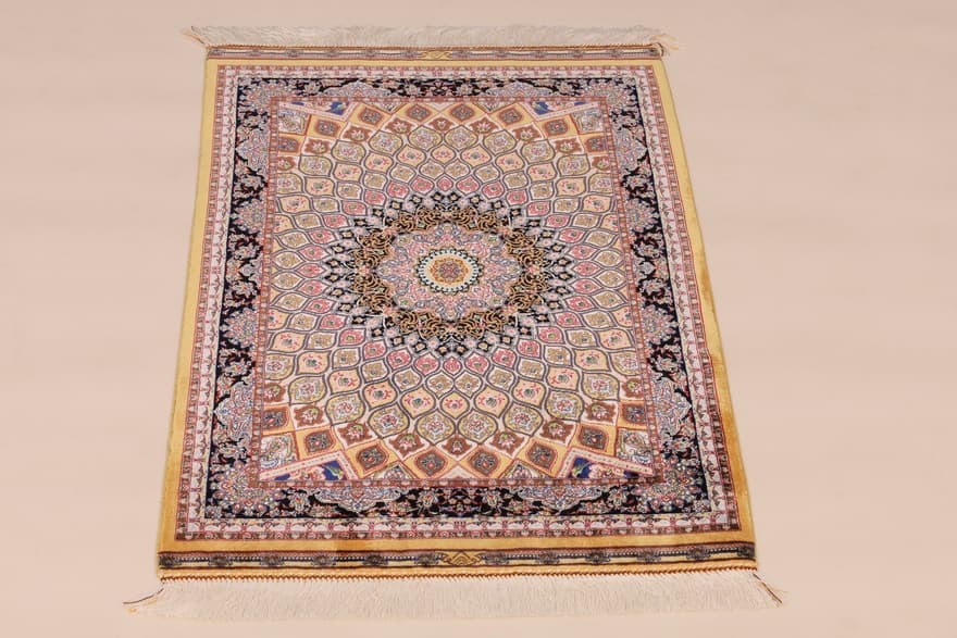 Ghom Desing Carpet 90x60 - Image 3