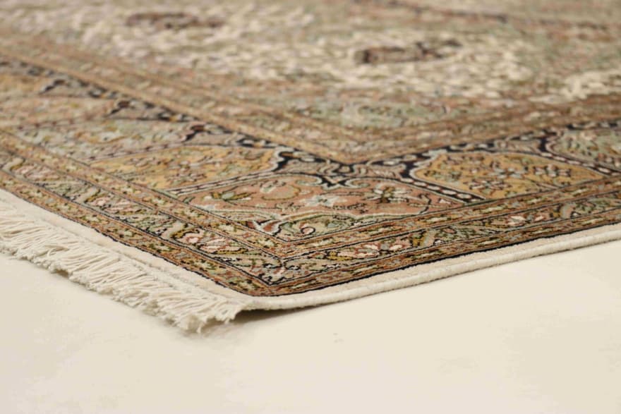 KASHMIR Silk Carpet 282x184