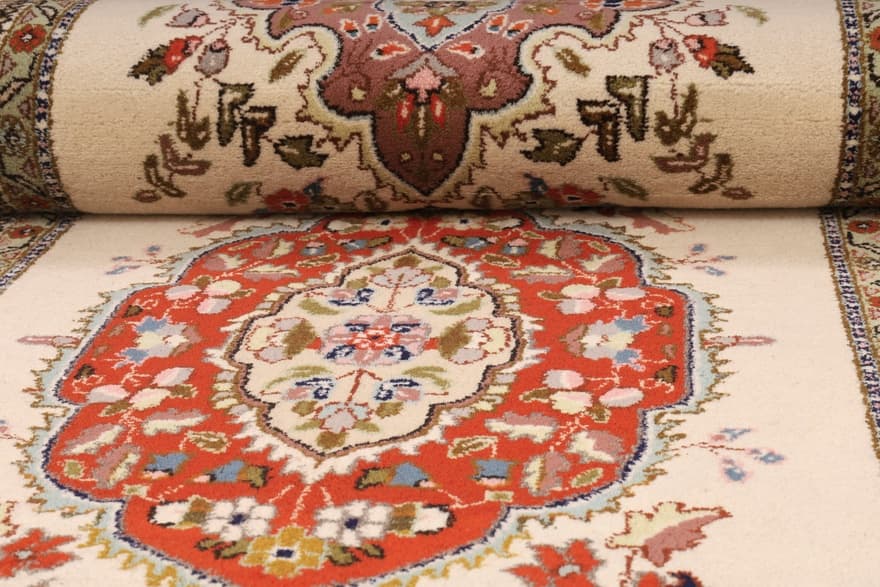 Tabriz Tabatabai Teppich 314x83