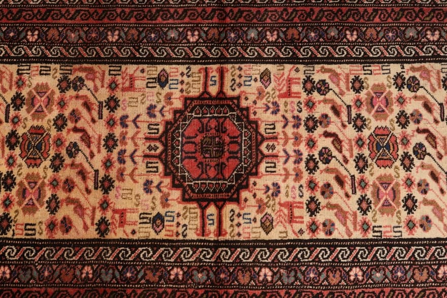 Kurdi Teppich 404x104