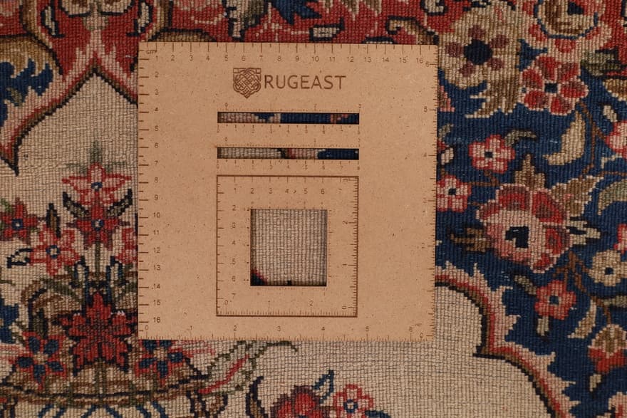 Sarouk Carpet  95x65 - Image 6