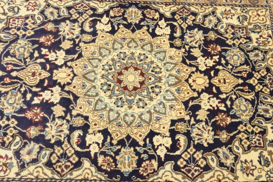 Nain Carpet 150x93