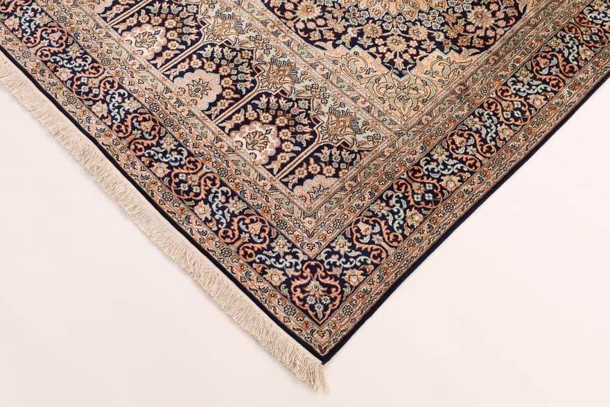 Kashmir SILK 184x126