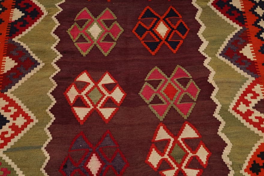 Kilim Carpet 283x138 - Image 4