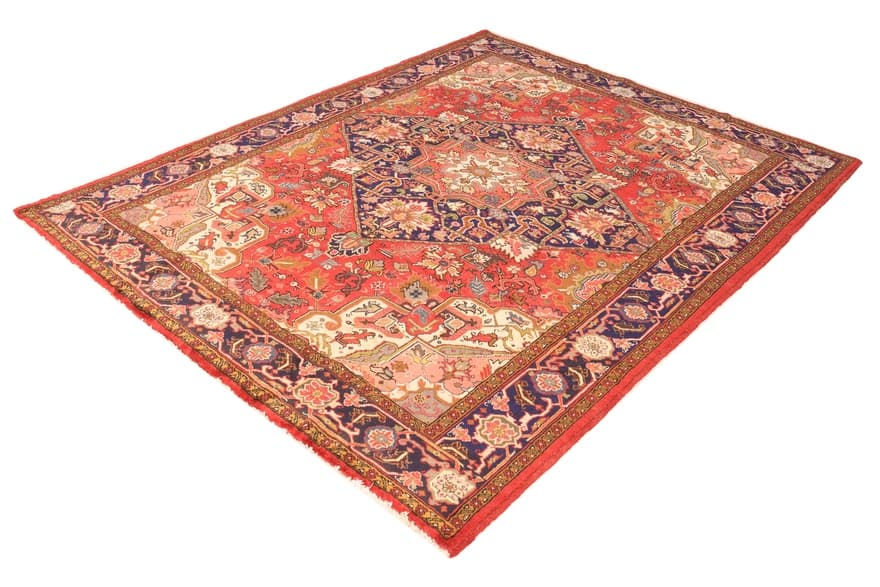 Heriz Carpet 279x213