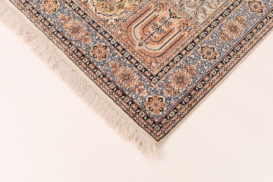 Kahmir Silk 153x92