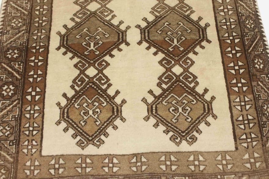 Ghashghai Carpet 255x128