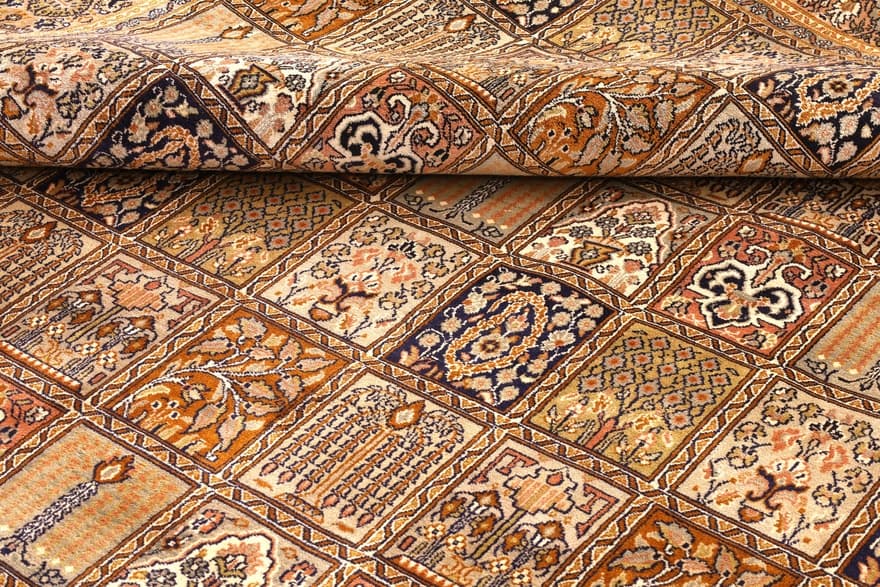 Kashmirsilk Carpet 307x216