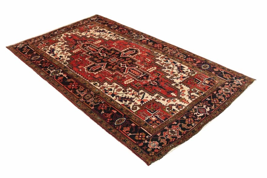 Heriz Carpet 335x192