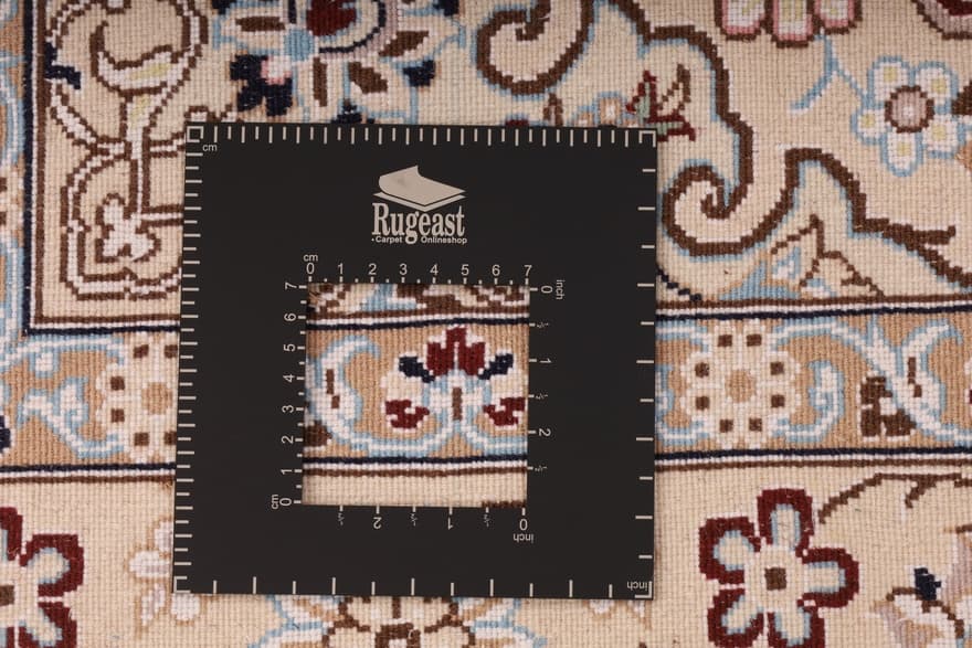 Nain 9 La Carpet  241x153 - Image 6