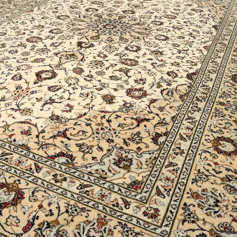 Kashan Carpet 350x242