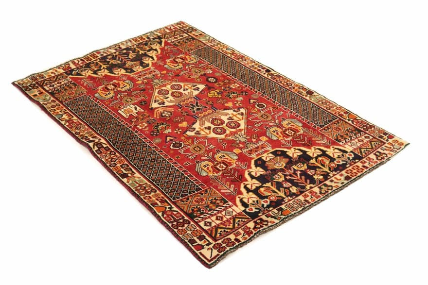 Ghashghai carpet 183x104