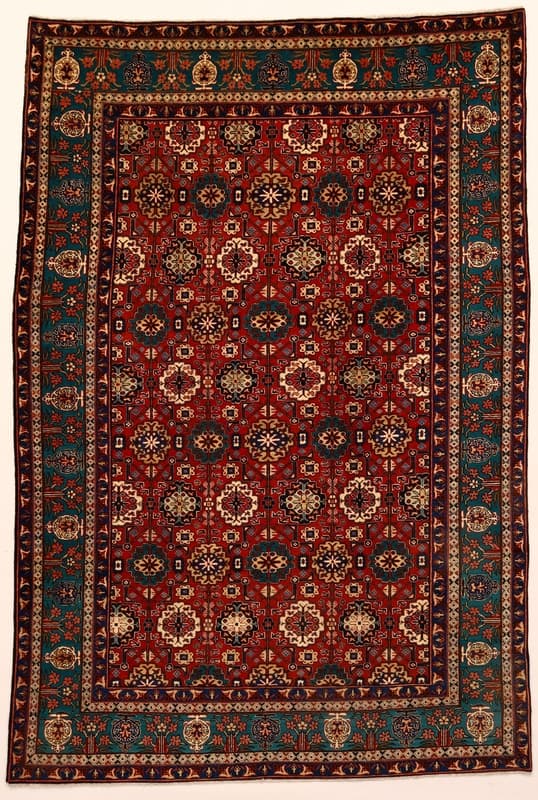 Tabriz carpet 335x227