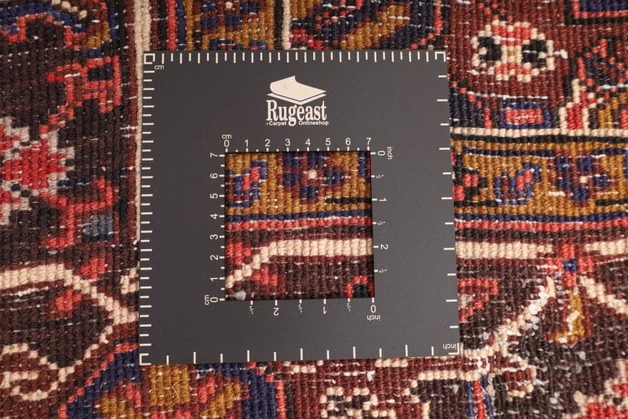 Heriz Carpet  307x210 - Image 6