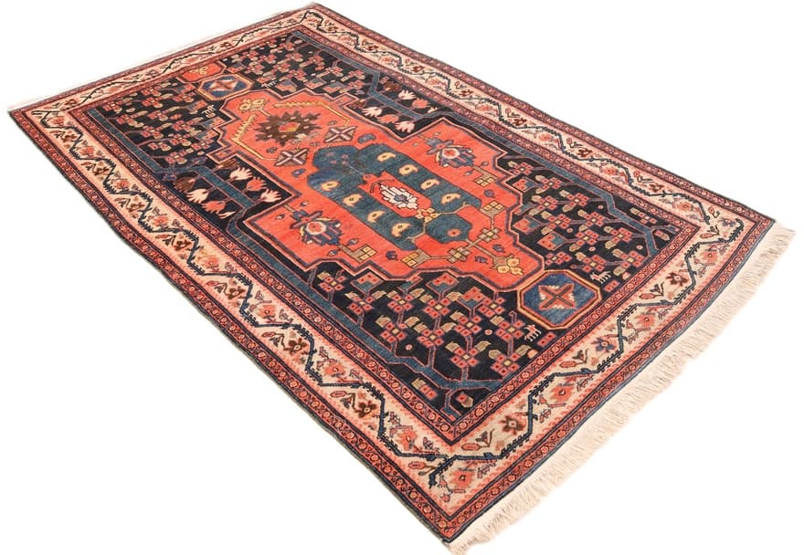 Antike  Malayer Teppich 201x126