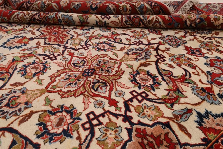 Isfehan Teppich 455x325 - Image 4