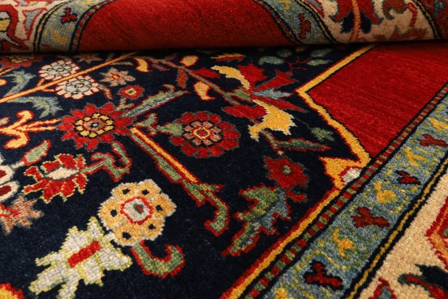 Bakhtiar oruje Carpet  137x109 - Image 4