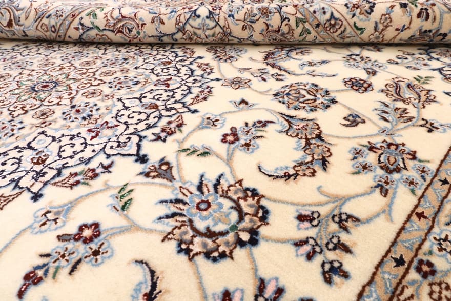 Nain 6 La Carpet 214x143