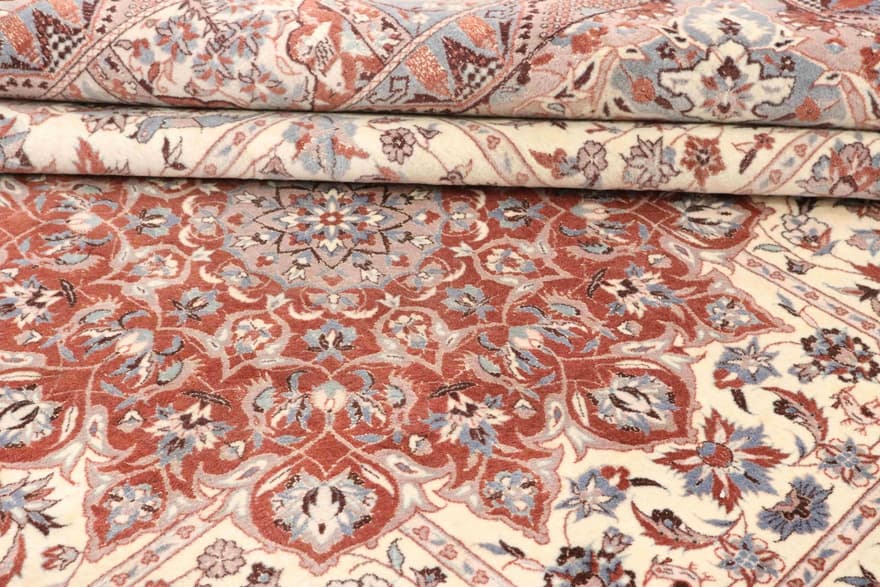 Nain Teppich 332x232