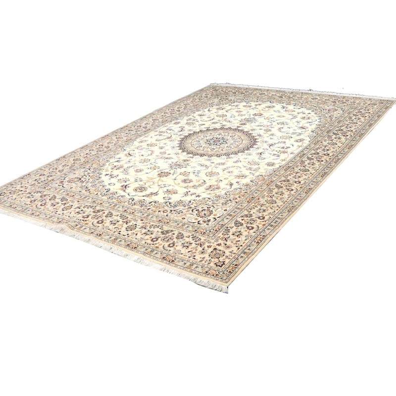 Nain 6La carpet 364x247 - Image 6