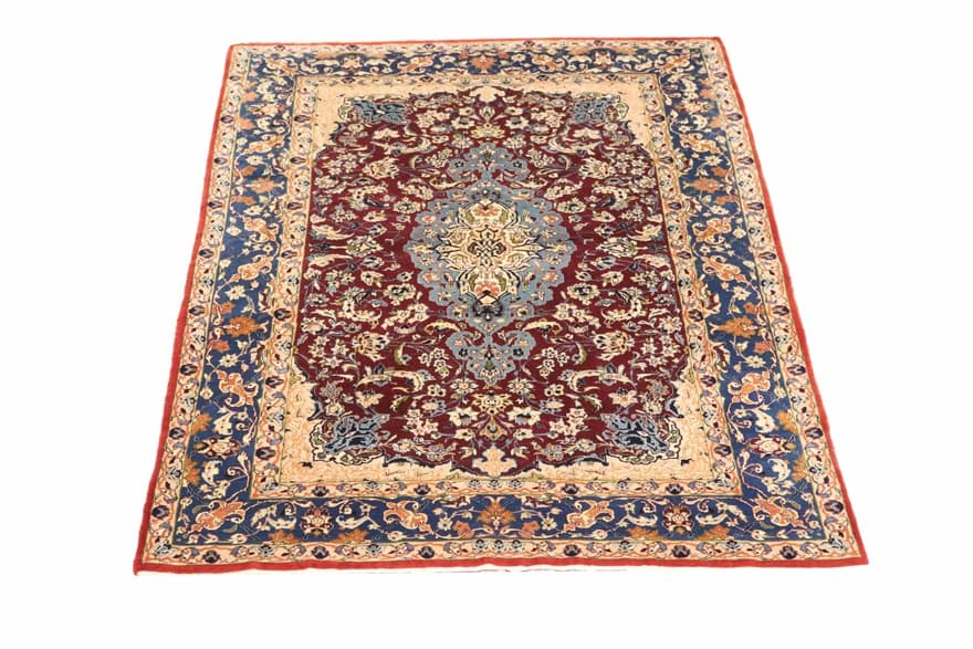 Isfahan Carpet 171x110