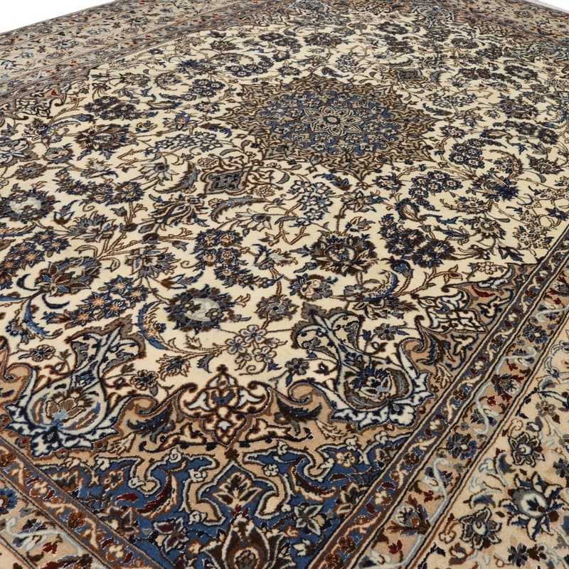 Nain 9La carpet  310x215