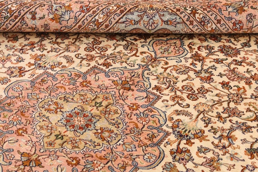 Kashmir Silk Carpet 294x198